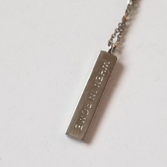When in Rome necklace - Picture 3 of 10